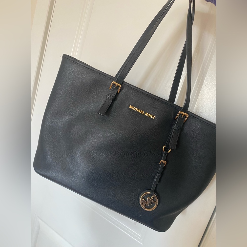Black Michael Kors Tote